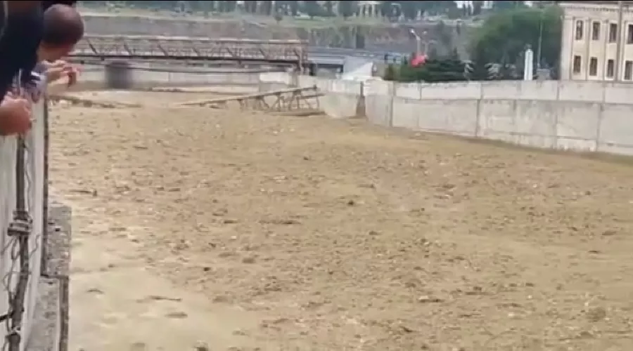  &copy;&nbsp;Скриншот из видео в инстаграме instagram.com/amina_emkuzh