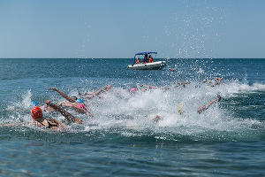 Чемпионат России по плаванию на открытой воде в Анапе © Евгений Резник, ЮГА.ру