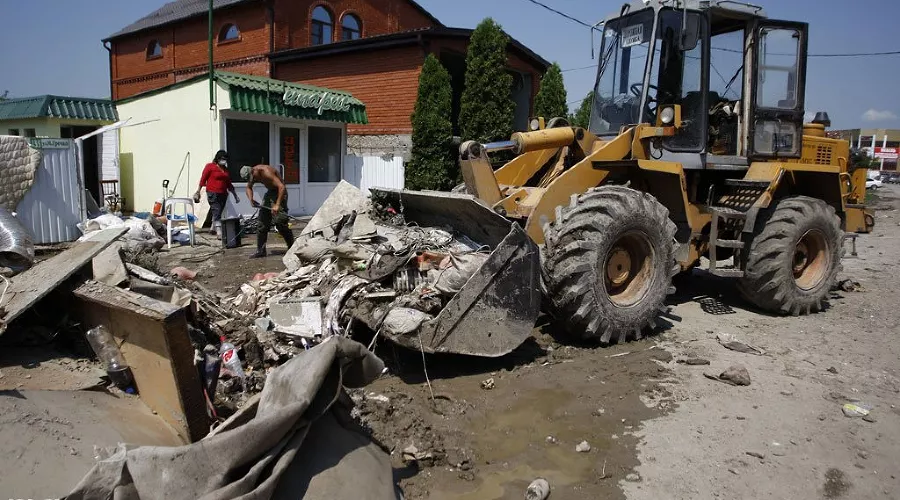 Ликвидация последствий наводнения в Крымске &copy;&nbsp;Влад Александров, ЮГА.ру