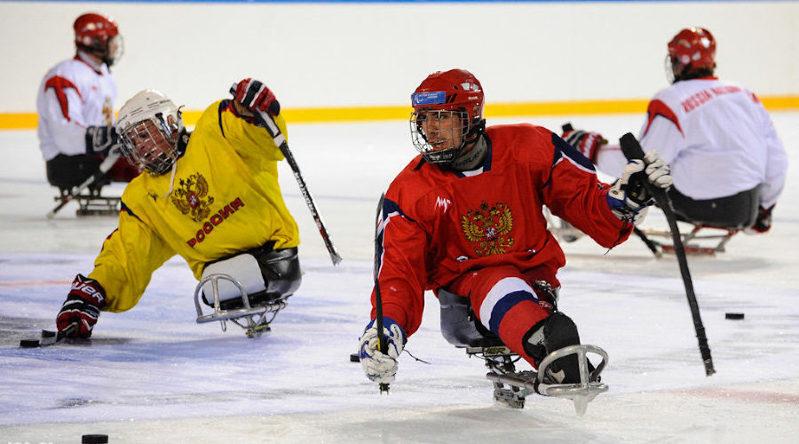 Тренировка российской сборной по следж-хоккею в Сочи &copy;&nbsp;Нина Зотина, ЮГА.ру