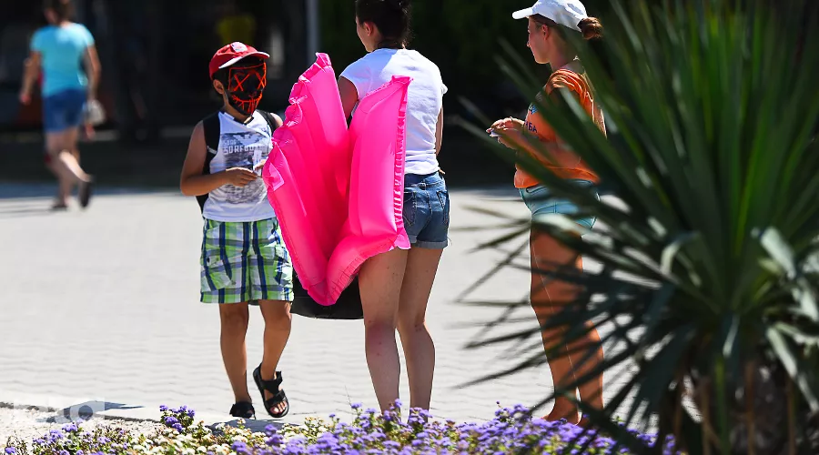 Пляж в Анапе &copy;&nbsp;Фото Елены Синеок, Юга.ру