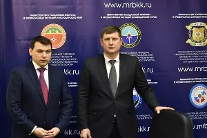 Сергей Штриков и Андрей Алексеенко &copy;&nbsp;Фото пресс-службы администрации Краснодарского края