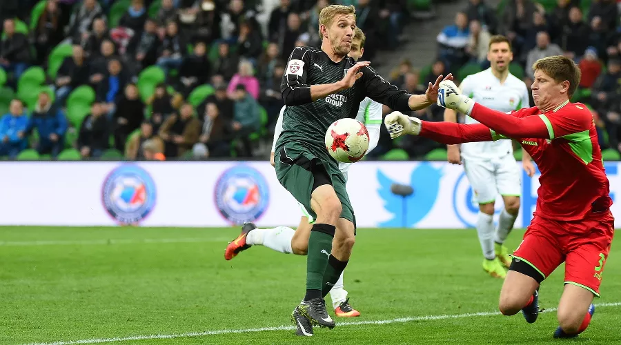 Матч чемпионата России «Краснодар» — «Уфа». Юрий Газинский &copy;&nbsp;Фото с официального сайта ФК &laquo;Краснодар&raquo;