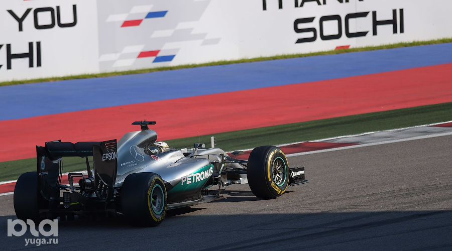 Гран-при России "Формулы-1" в Сочи  © Артур Лебедев, ЮГА.ру