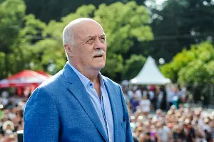 Открытие XXIV фестиваля "Кинотавр" в Сочи &copy;&nbsp;Нина Зотина, ЮГА.ру