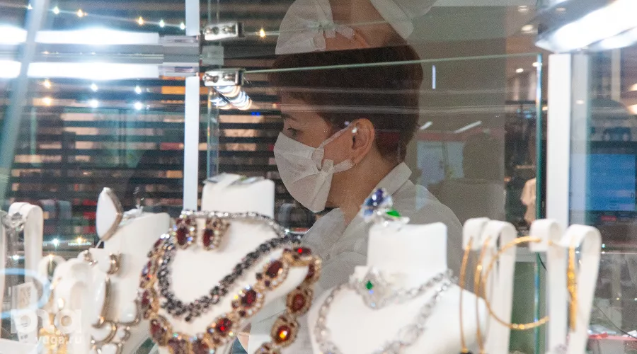 Магазин ювелирных украшений &copy;&nbsp;Фото Дмитрия Леснова, Юга.ру