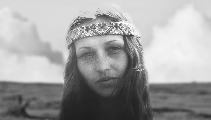  &copy;&nbsp;Фото из книги &laquo;Хиппи в СССР 1983–1988&raquo;, коллаж Юга.ру