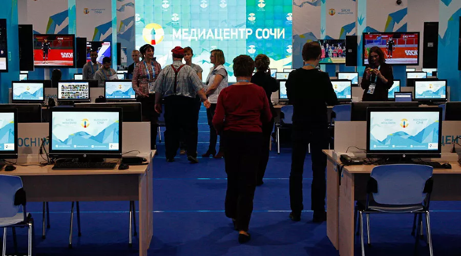 Владимир Путин посетил Медиацентр Сочи &copy;&nbsp;Влад Александров, ЮГА.ру