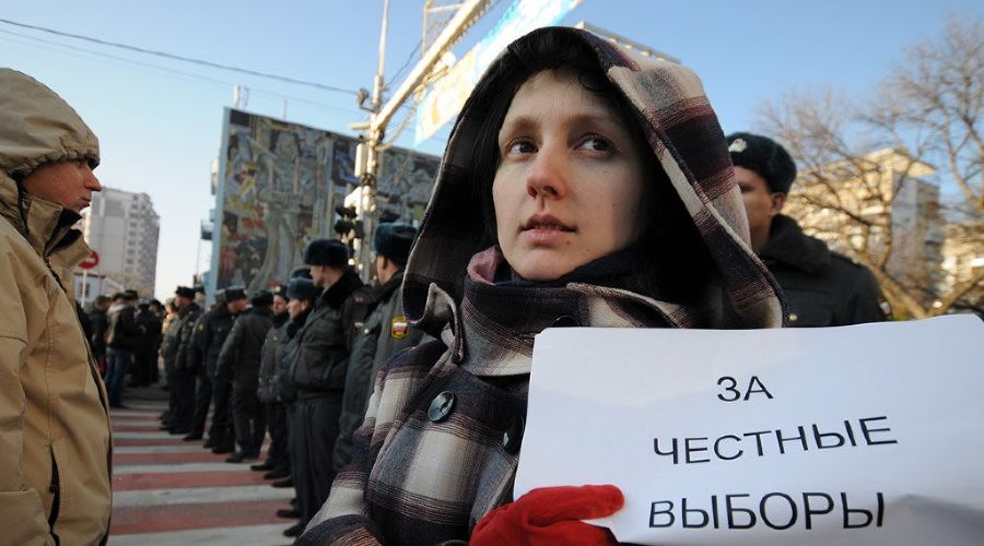 Митинг "За честные выборы" в Краснодаре &copy;&nbsp;Елена Синеок. ЮГА.ру