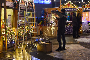 Рождественская ярмарка на Главной городской площади Краснодара © Фото Елены Синеок, Юга.ру