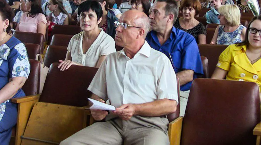 Преподаватель Виктор Макаренко &copy;&nbsp;Фото Таганрогского металлургического техникума