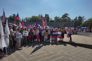 Митинг в поддержку президента и вооруженных сил РФ в Краснодаре © Фото Иолины Грибковой, Юга.ру