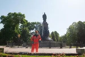 Дезинфекция общественных пространств в Краснодаре &copy;&nbsp;Фото Дмитрия Леснова, Юга.ру