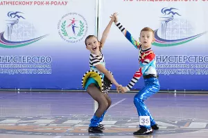 Открытый чемпионат и первенство Краснодарского края по акробатическому рок-н-роллу &copy;&nbsp;Фото пресс-службы министерства физической культуры и спорта Краснодарского края