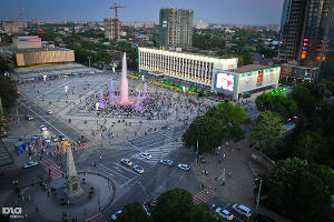 Главная городская площадь (до апреля 2019 года — Театральная), Краснодар © Фото Елены Синеок, Юга.ру