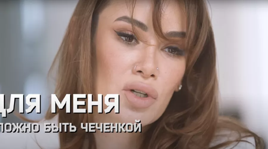 Айза Анохина &copy;&nbsp;Скриншот программы "Осторожно, Собчак!", youtube.com/watch?v=MICBu4LPWOQ