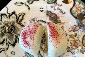 Моти в &laquo;Рётэй&raquo; &copy;&nbsp;Фото Марины Солошко, Юга.ру