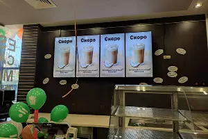 Открытие заведения &laquo;Вкусно — и точка&raquo; в Краснодаре &copy;&nbsp;Фото Иолины Грибковой, Юга.ру