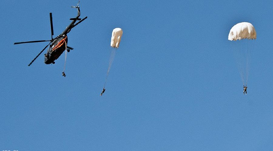 Авиационный праздник в честь 100-летия ВВС &copy;&nbsp;Юрий Ходзицкий, ЮГА.ру