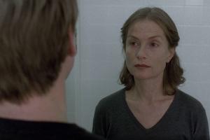 Кадр из трейлера к фильму «Пианистка» &copy;&nbsp;Скриншот с сайта www.kinopoisk.ru