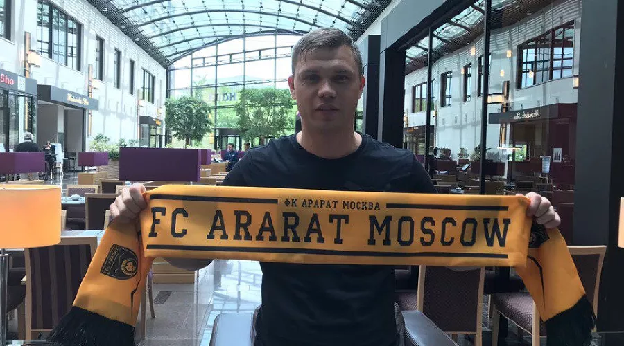 Марат Измайлов &copy;&nbsp;Фото из группы &laquo;ВКонтакте&raquo; &laquo;ФК "Арарат" (Москва)&raquo;, vk.com/fcararatmsk