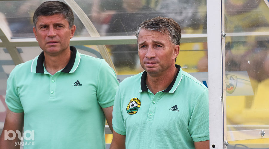 ФК "Кубань" сыграл вничью с "Тосно" в Краснодаре &copy;&nbsp;Елена Синеок, ЮГА.ру