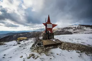 Дорога к &laquo;Грозовым воротам&raquo; &copy;&nbsp;Фото Елены Синеок, Юга.ру