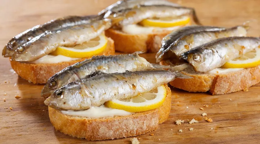 шпроты &copy;&nbsp;Изображение сгенерировано нейросетью Gigachat