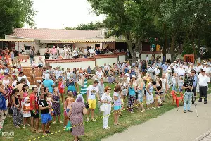 Фестиваль виноделов "Таманская лоза" &copy;&nbsp;Алёна Живцова, ЮГА.ру