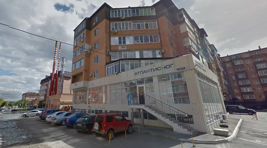 Улица Ангарская, 2/2 в Краснодаре &copy;&nbsp;Скриншот панорамы карт &laquo;Google&raquo;, google.ru/maps
