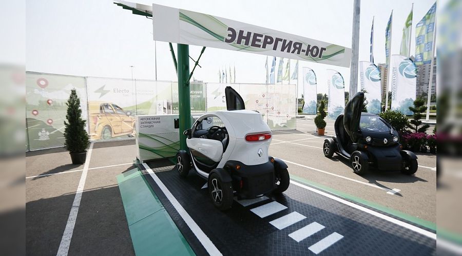 Заправочная станция для электромобилей © Фото пресс-службы администрации Краснодарского края