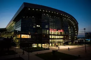 Железнодорожный вокзал Адлера &copy;&nbsp;Фото (с) Нина Зотина