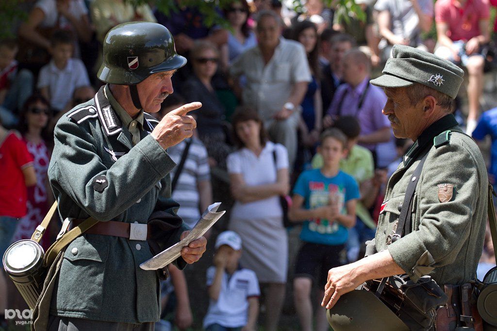 донской военно-исторический музей в хуторе недвиговка. реконструкция исторических событий. иван стреляев директор донского военно-исторического музея. расстрел реконструкция. реконструкторы русь 13 век.