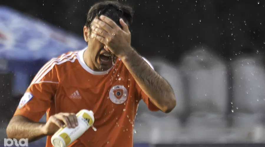 Футбольный матч "Жемчужина Сочи" - "Ростов" &copy;&nbsp;Елена Синеок. ЮГА.ру