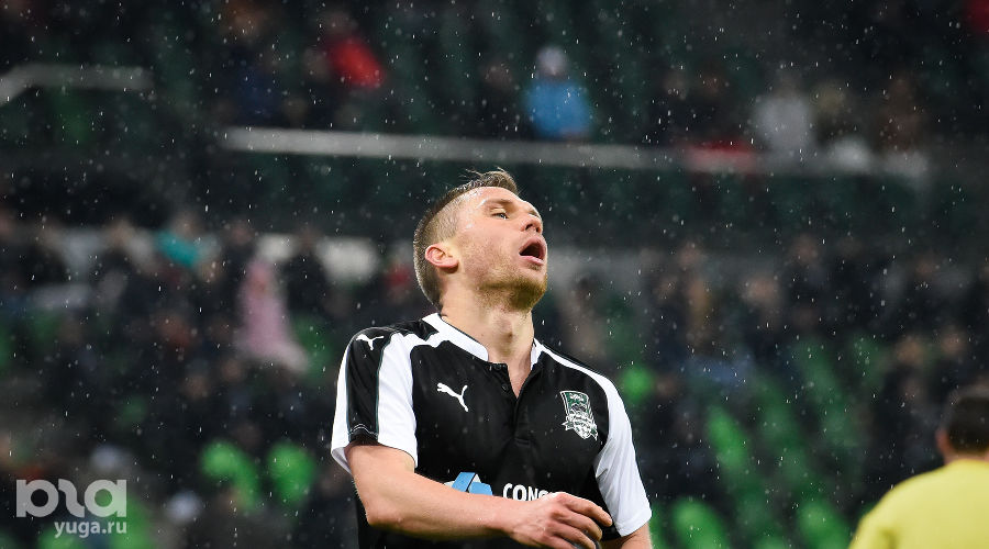 ФК "Краснодар" обыграл "Оренбург" в 1/8 Кубка России. Марат Измайлов © Фото Елены Синеок, Юга.ру