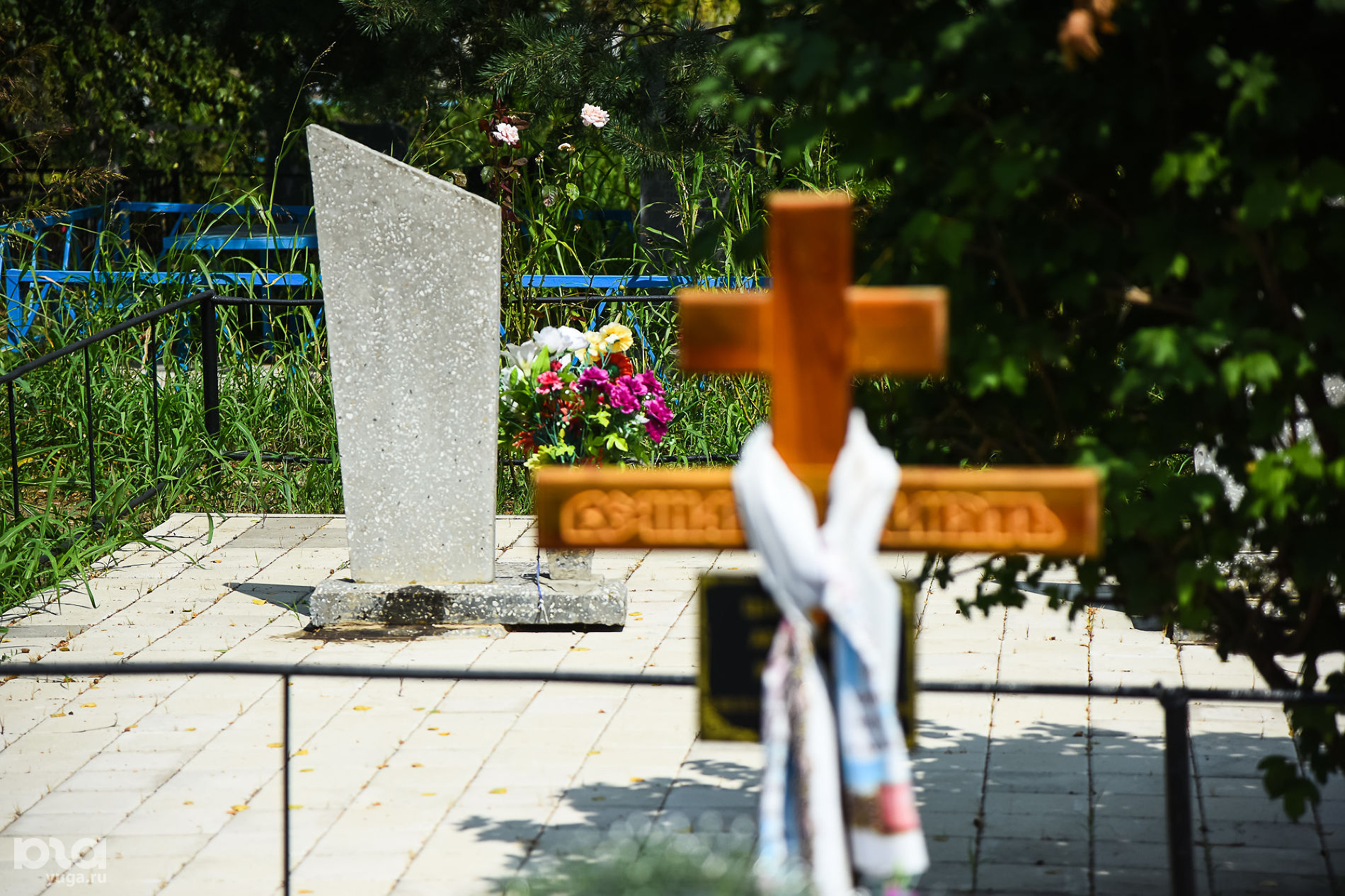 На могилах молокан не ставят кресты, а сами памятники развернуты в другую сторону © Фото Елены Синеок, Юга.ру