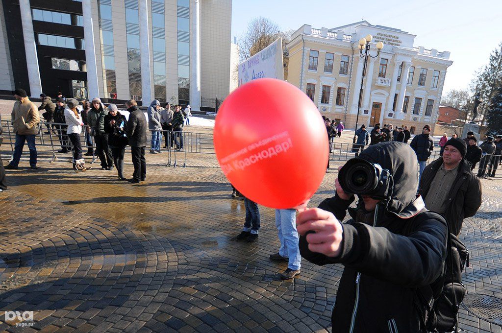 выборы 4 октября. выборы 2022 доп в нсо. пикеты предвыборная компании. выборы 4 октября. выборы 4 октября.