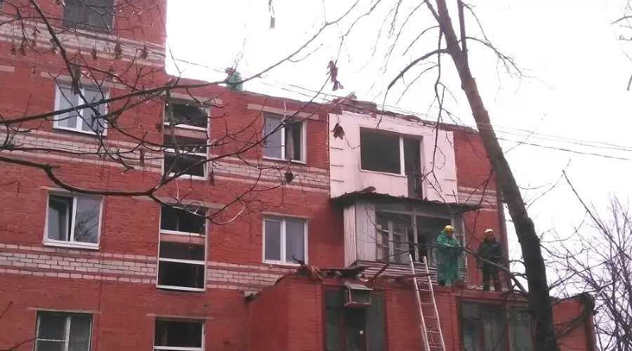 Взрыв бытового газа на улице Славянской, 75 в Краснодаре &copy;&nbsp;Фото пресс-службы администрации Краснодара