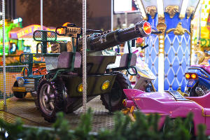 Рождественская ярмарка на Главной городской площади Краснодара © Фото Елены Синеок, Юга.ру