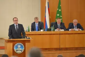 Олег Топоров &copy;&nbsp;Фото пресс-службы главы РА
