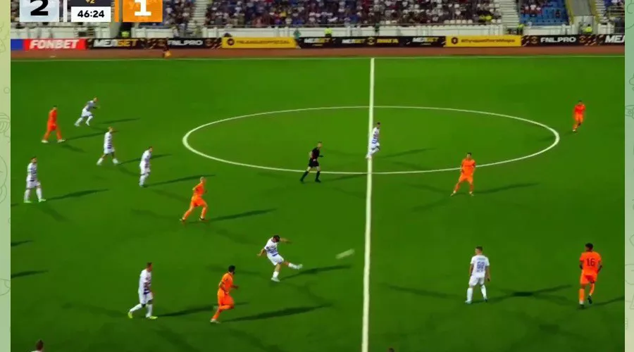 Форвард «Черноморца» Мераби Уридия забивает «Уралу» гол 27 июля 2024 г. &copy;&nbsp;Скриншот видео телеграм-канала &laquo;МЕЛБЕТ Первая лига&raquo;, t.me/fnleagueofficial