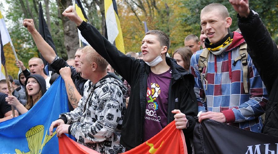 Русский марш в День народного единства прошел в Краснодаре &copy;&nbsp;Елена Синеок, ЮГА.ру