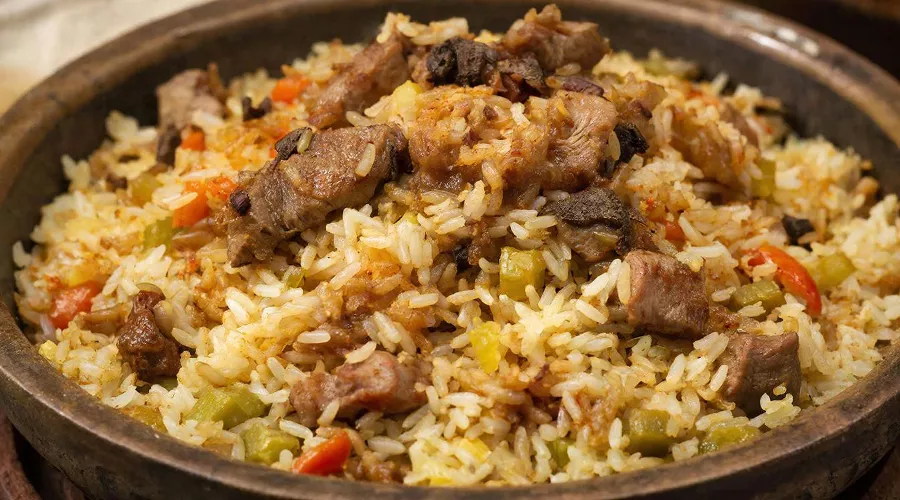 плов &copy;&nbsp;Изображение сгенерировано нейросетью Gigachat