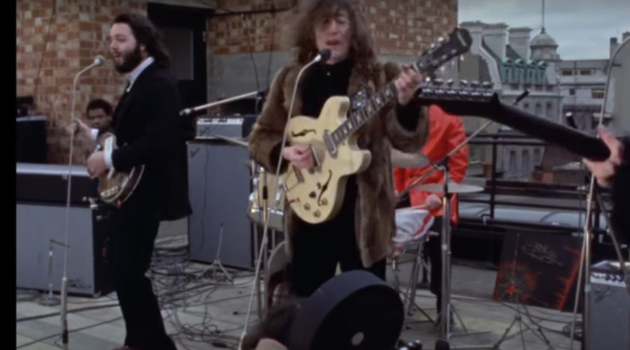 Кадр из клипа The Beatles — Don't Let Me Down &copy;&nbsp;Скриншот видео с youtube-канала The Beatles