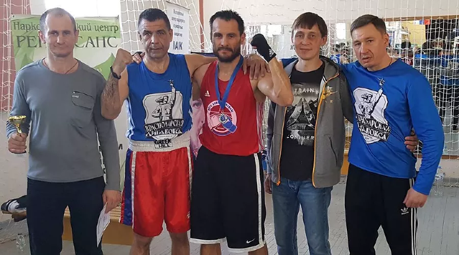 Александр Тарасенко, Руслан Хоконов, Алексей Чистопрудов, Анатолий Еожиху и Николай Мороз &copy;&nbsp;Фото из личного архива Николая Мороза