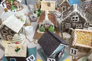 Экспозиция-конкурс &laquo;Пряничный городок&raquo; в Сочи &copy;&nbsp;Фото Юга.ру