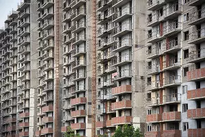 Долгострой на улице Селезнева &copy;&nbsp;Фото Елены Синеок, Юга.ру