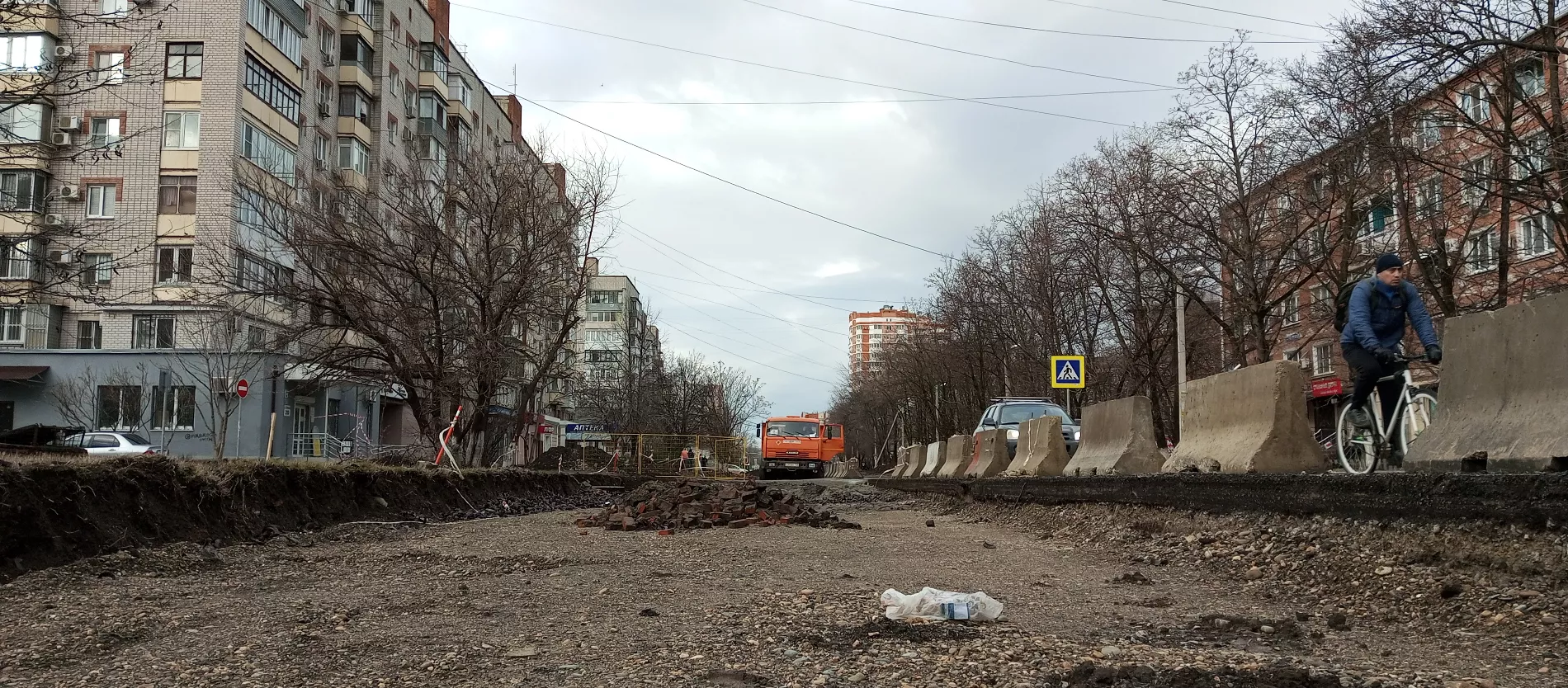 Ремонт ул. Зиповской &copy;&nbsp;Андрей Малеваный, Юга.ру