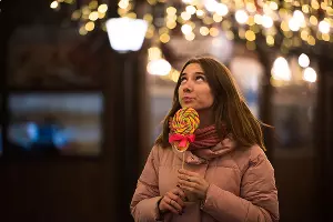 Новогодняя ярмарка в торговом квартале «Центр города» в Краснодаре &copy;&nbsp;Фото Елены Синеок, Юга.ру