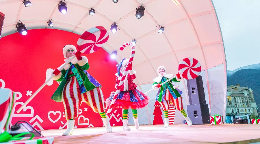 Новый год 2020 на «Курорте Красная Поляна» &copy;&nbsp;Фото пресс-службы &laquo;Курорта Красная Поляна&raquo;